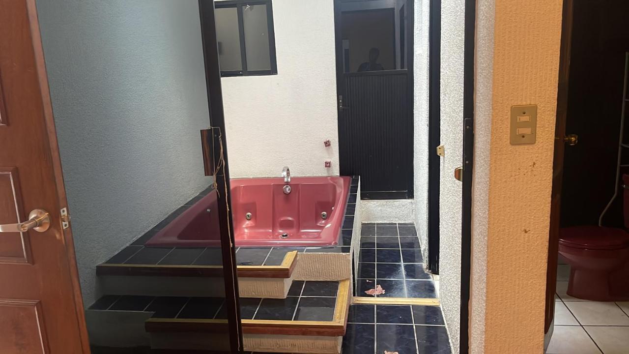 Comoda Habitacion A 10 Min Del Centro Historico De Querétaro Екстериор снимка